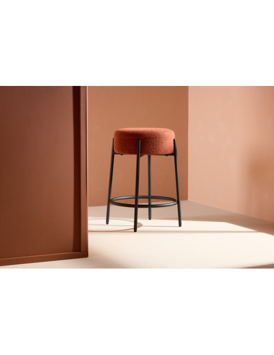 Pusbario kėdė Tuscon