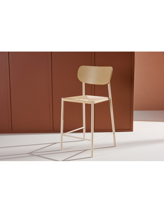 Pusbario kėdė Polly