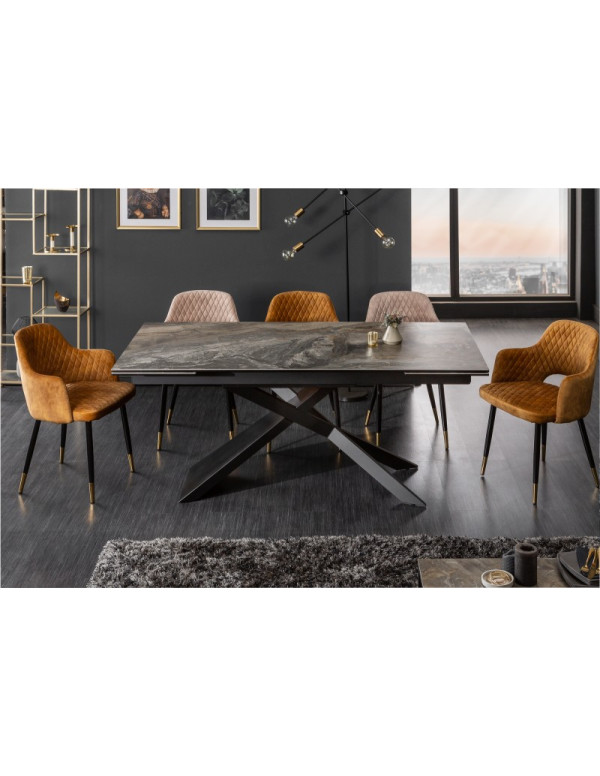 Išskleidžiamas valgomojo stalas „Perry”