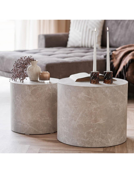 Kavos staliukai Prague