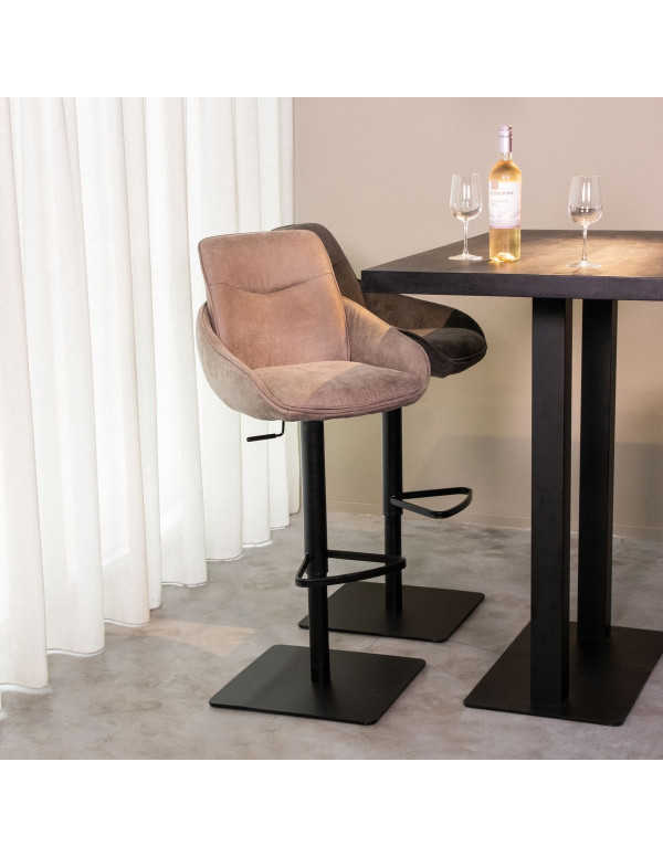 Pasukama baro - pusbario kėdė Boom